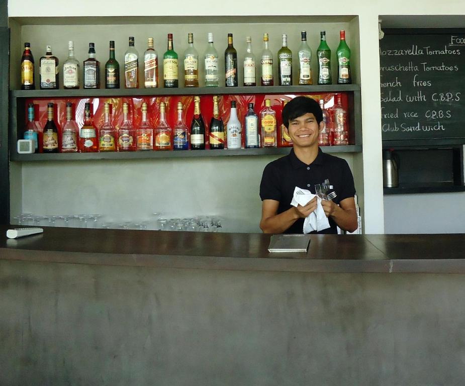 Men's & 3* Siem Reap
