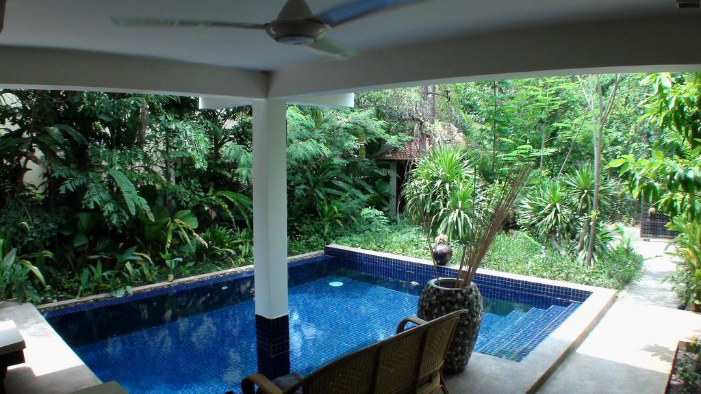 Enkosa 4-bedroom Wooden Luxury House Siem Reap