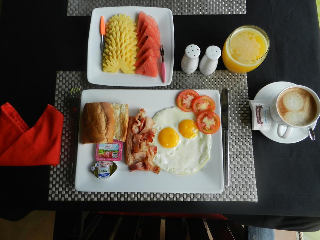 Nissa Hotel 3*