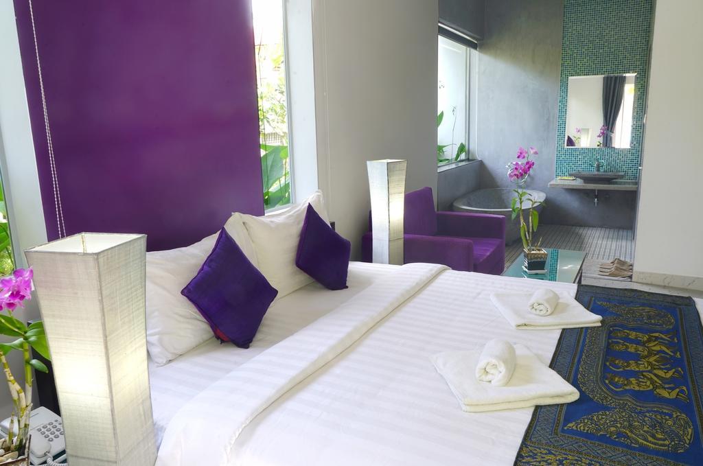 Paris Angkor Boutique Hotel