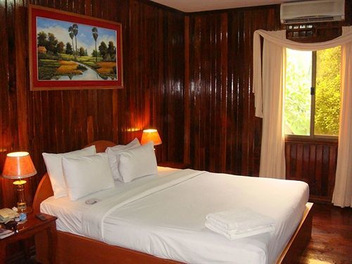Hotel Neak Pean - Wooden House Siem Reap