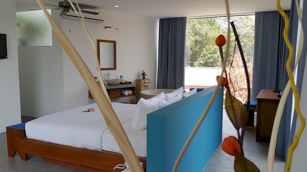 Hotel Chez Moi & 4*