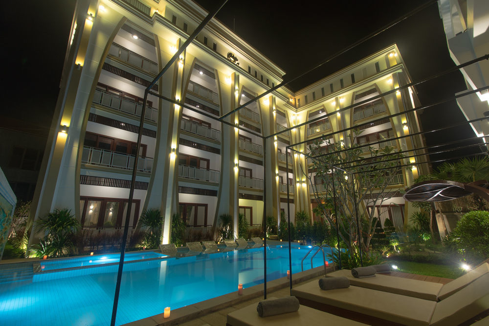 The Night Hotel Hotel