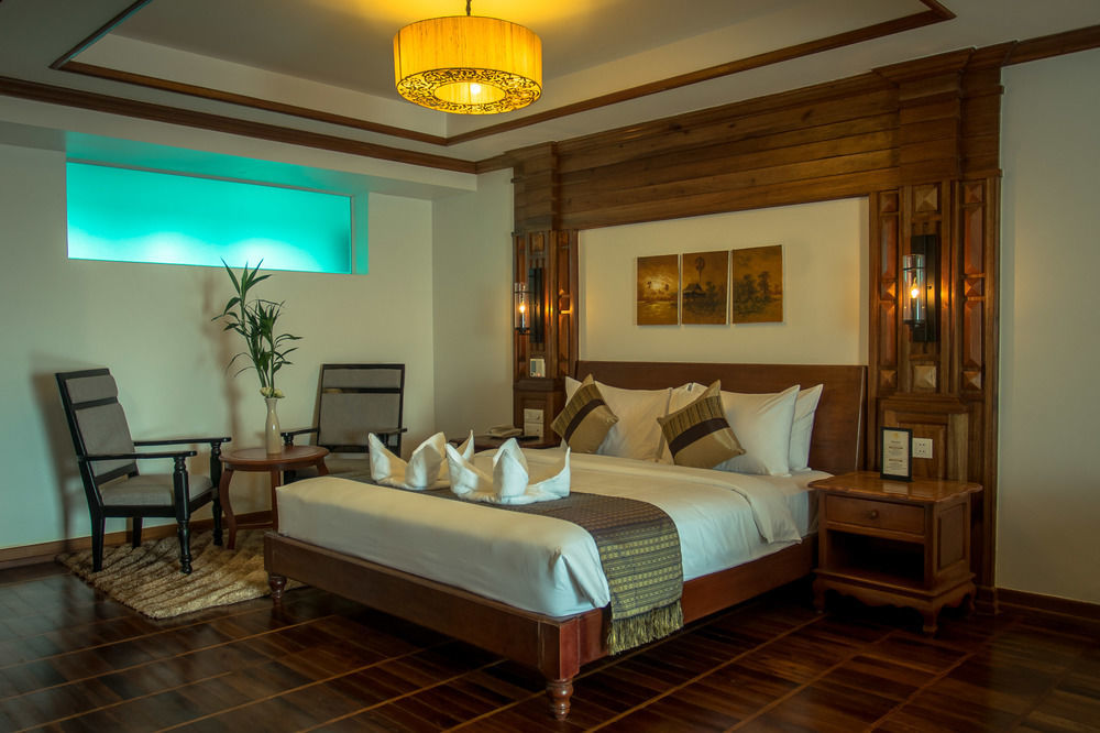 Hotel The Night Hotel Siem Reap