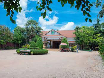 Lotus Siem Reap