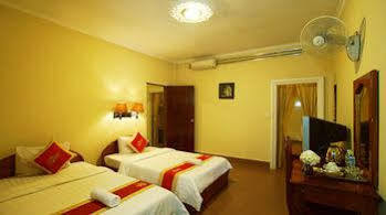 Hotel Lotus 2*