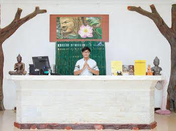 Lotus 2* Siem Reap