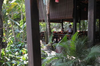 Sizen Retreat & Hotel