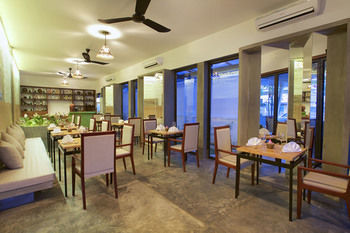 Chhouy Vathna Angkor Boutique Siem Reap