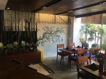 Tonle Tropic Boutique