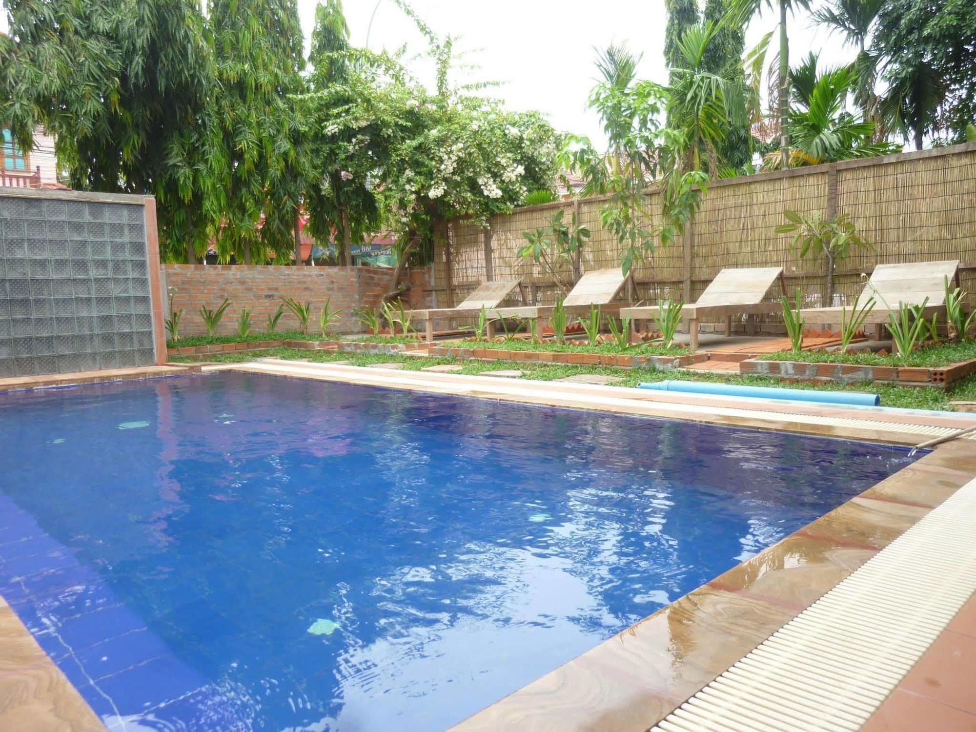 Guest house Angkor Reas 2*