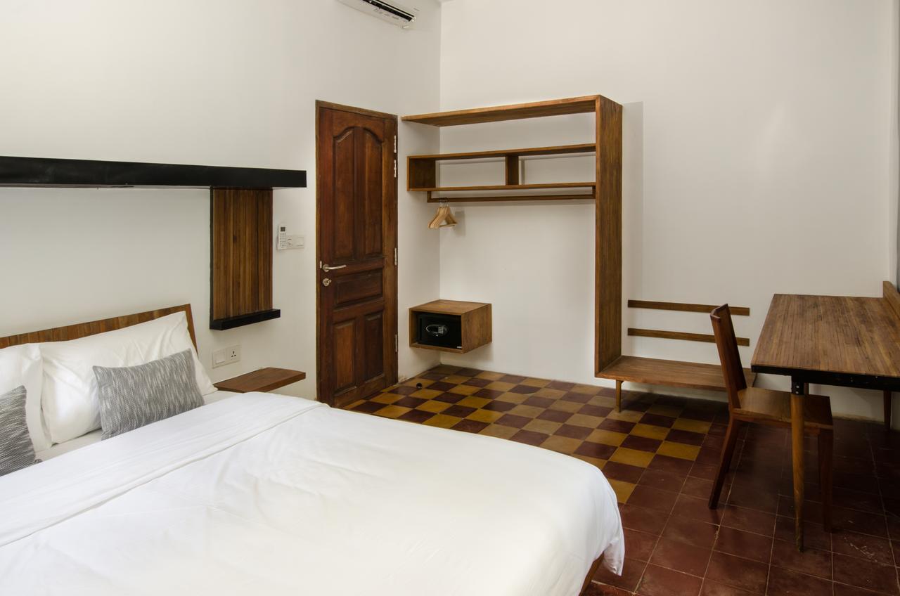 Pages Hotel