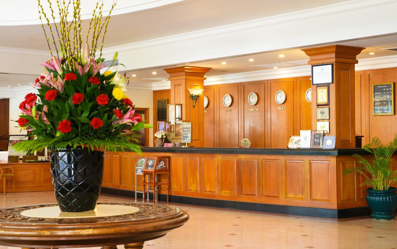 Hotel Angkor Century &