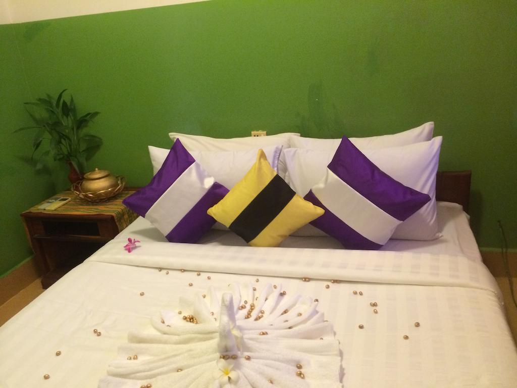 Hotel Golden Luck 2*