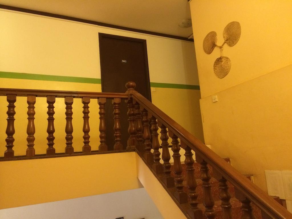 Hotel Golden Luck 2*