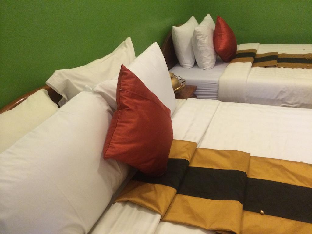Golden Luck Hotel 2*