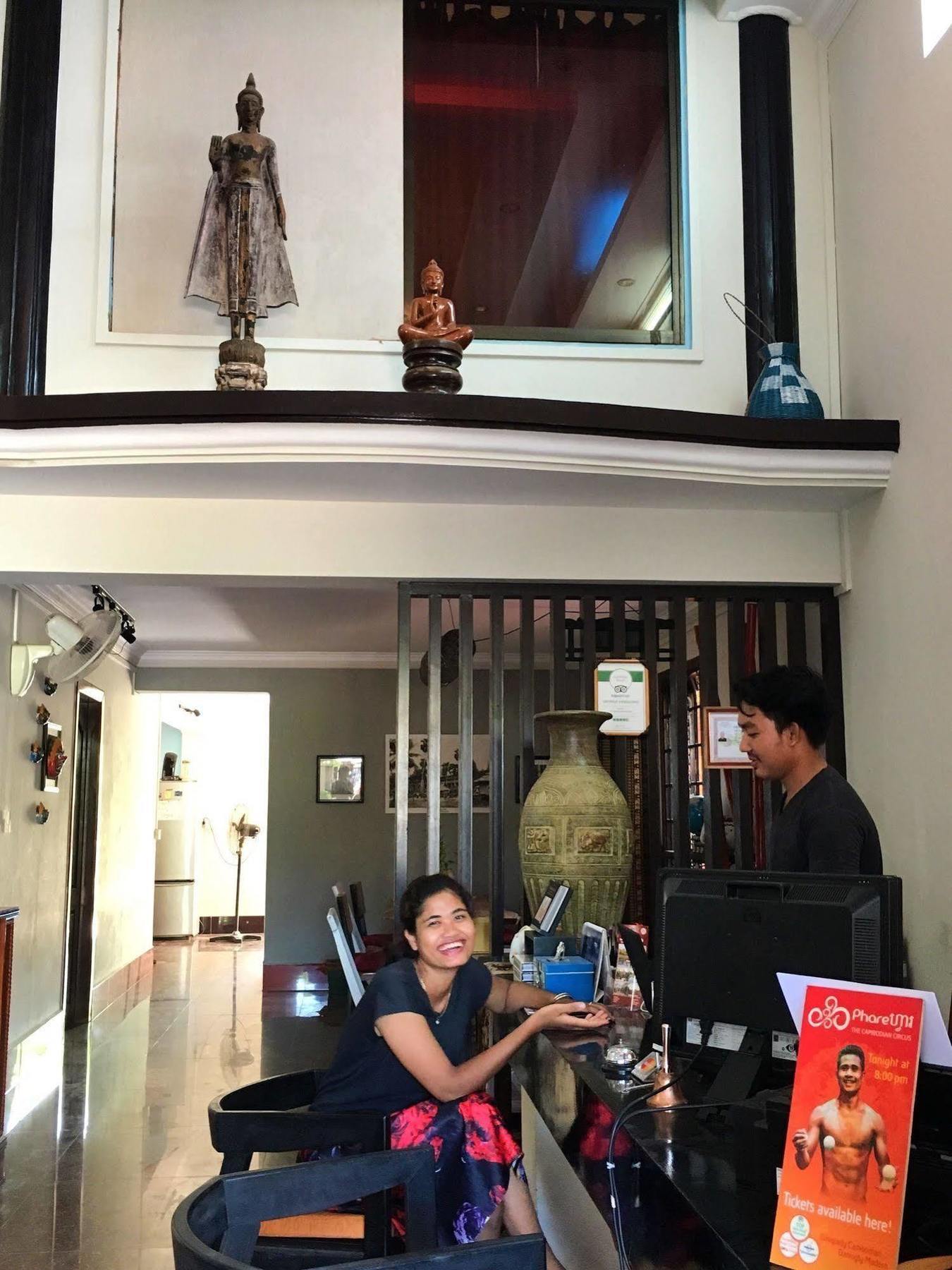 The Cashew Nut Guest house Siem Reap