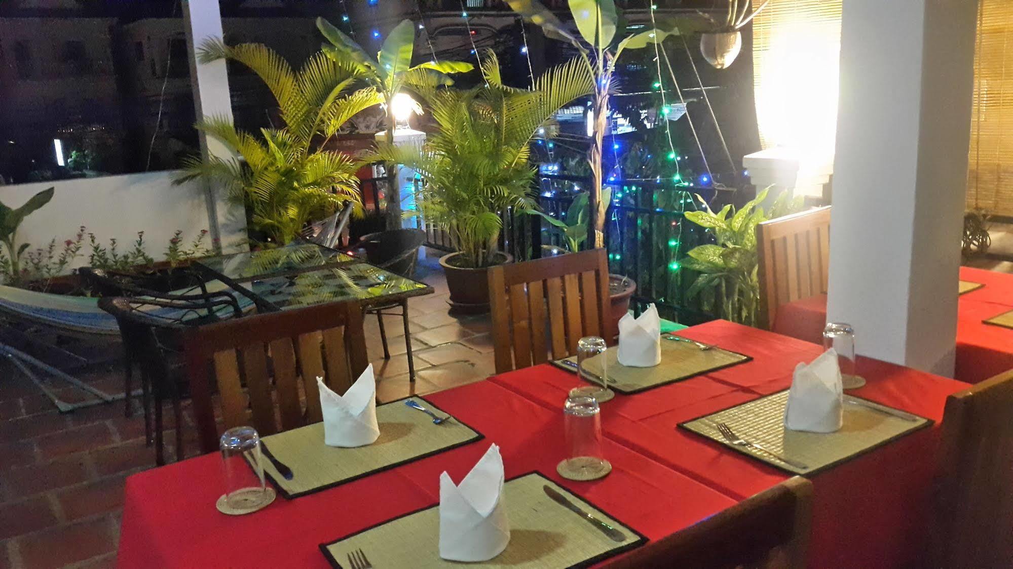 Schein & Restaurant 2* Siem Reap