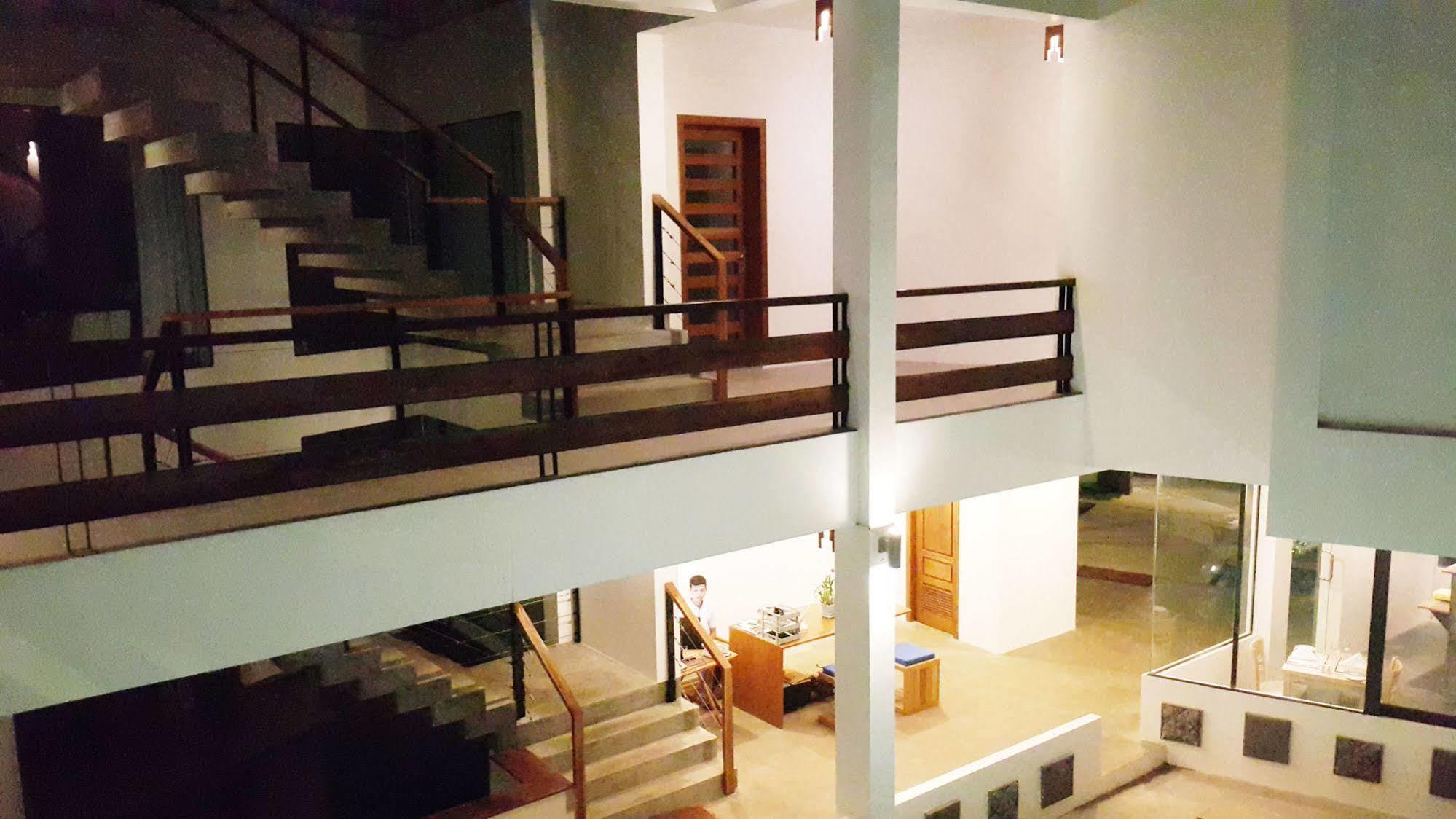 Chez Moi & 4*