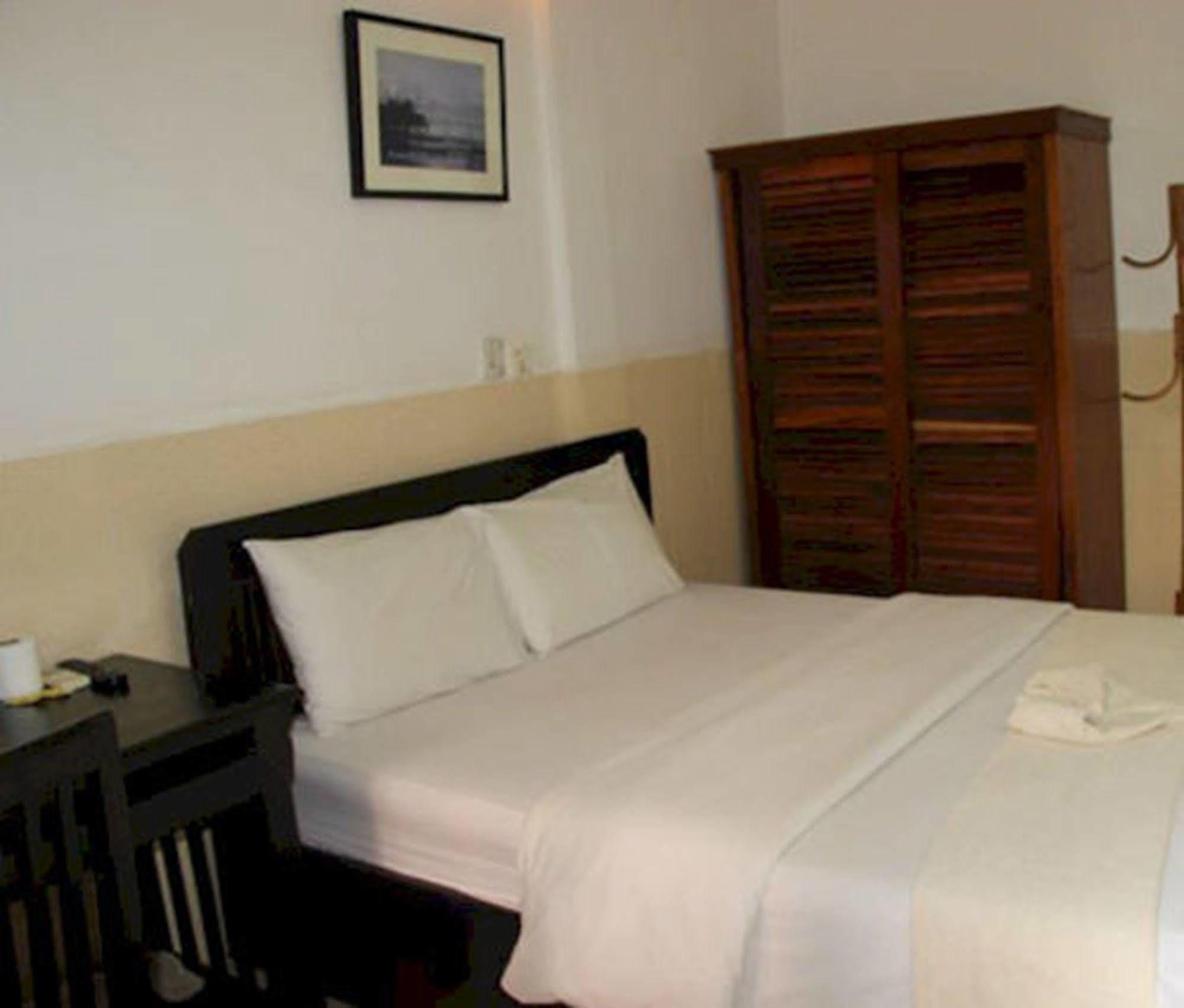 Bed & Breakfast Jasmine Family 2*