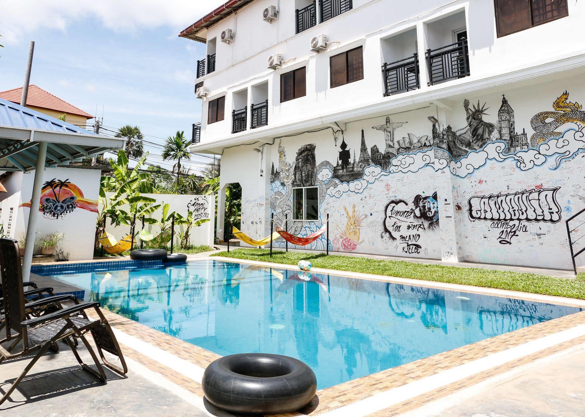 Pool Party Hostel Siem Reap