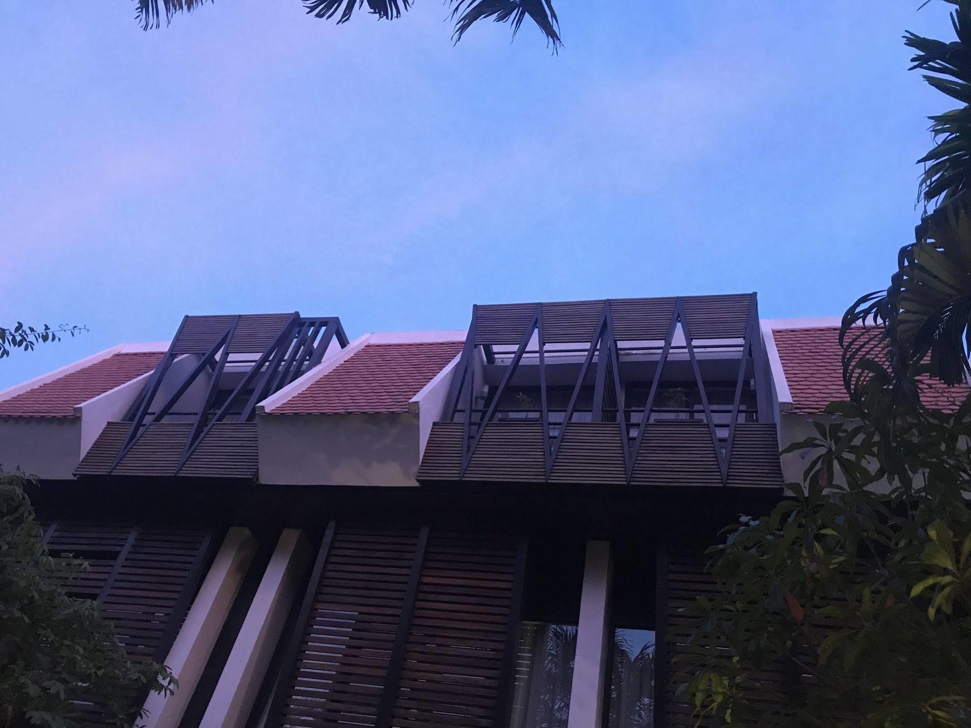 Tonle Tropic Boutique Hotel