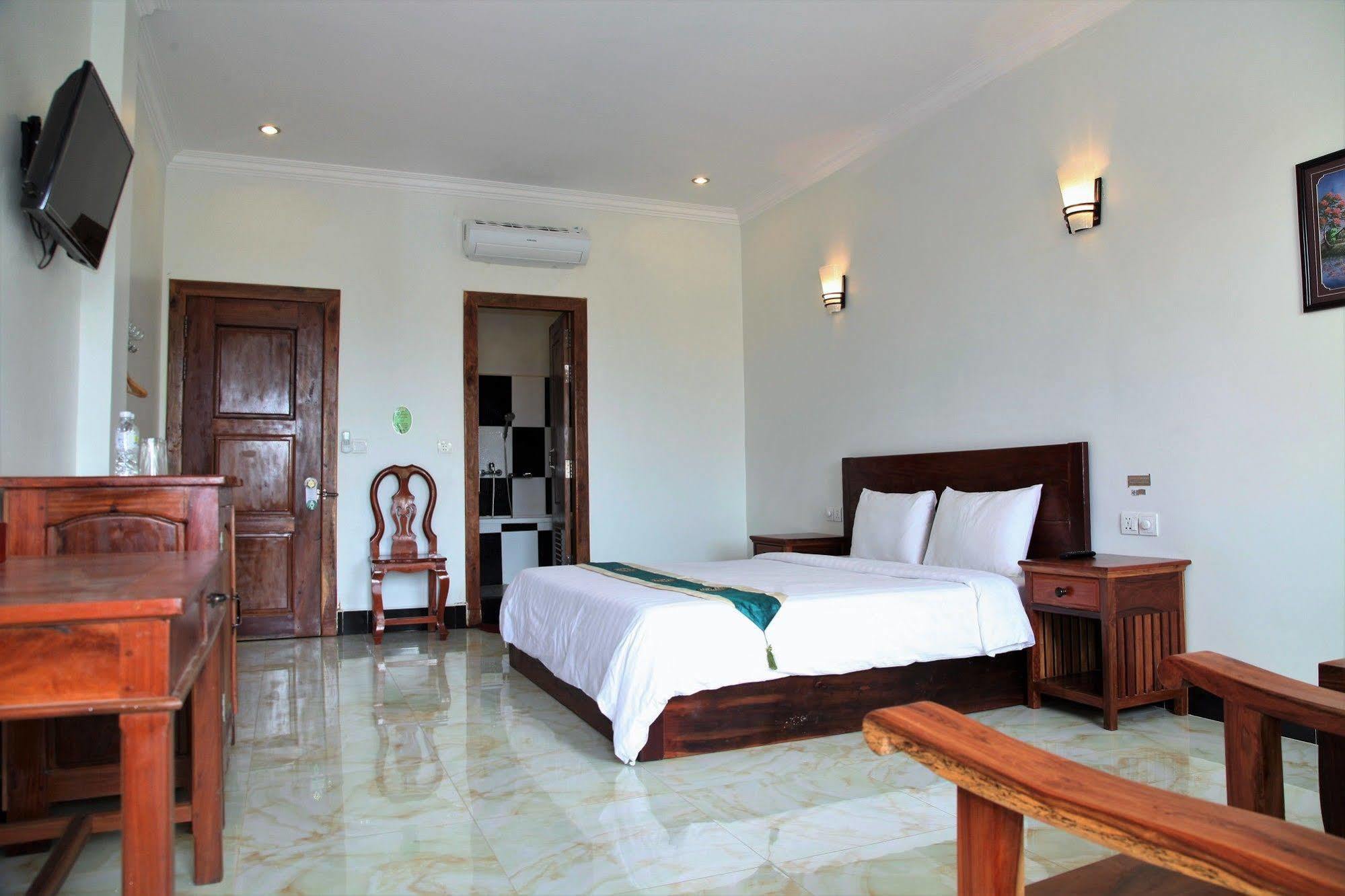 Angkor Udom Guest house 2*