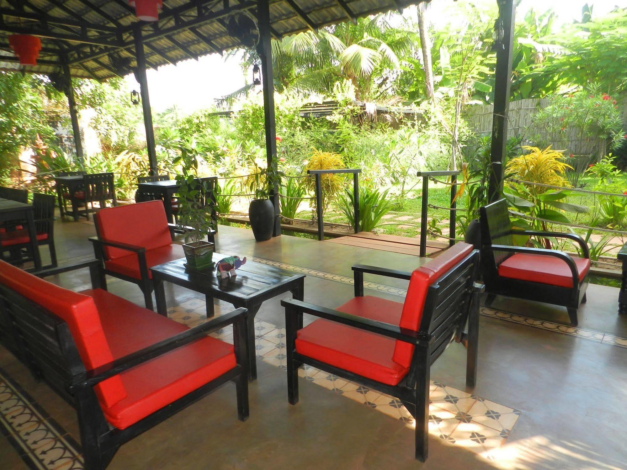 Hotel Nissa 3*