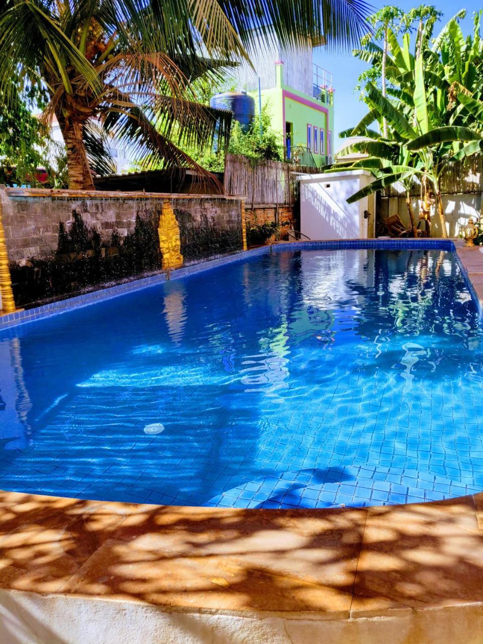 Guest house The Cashew Nut