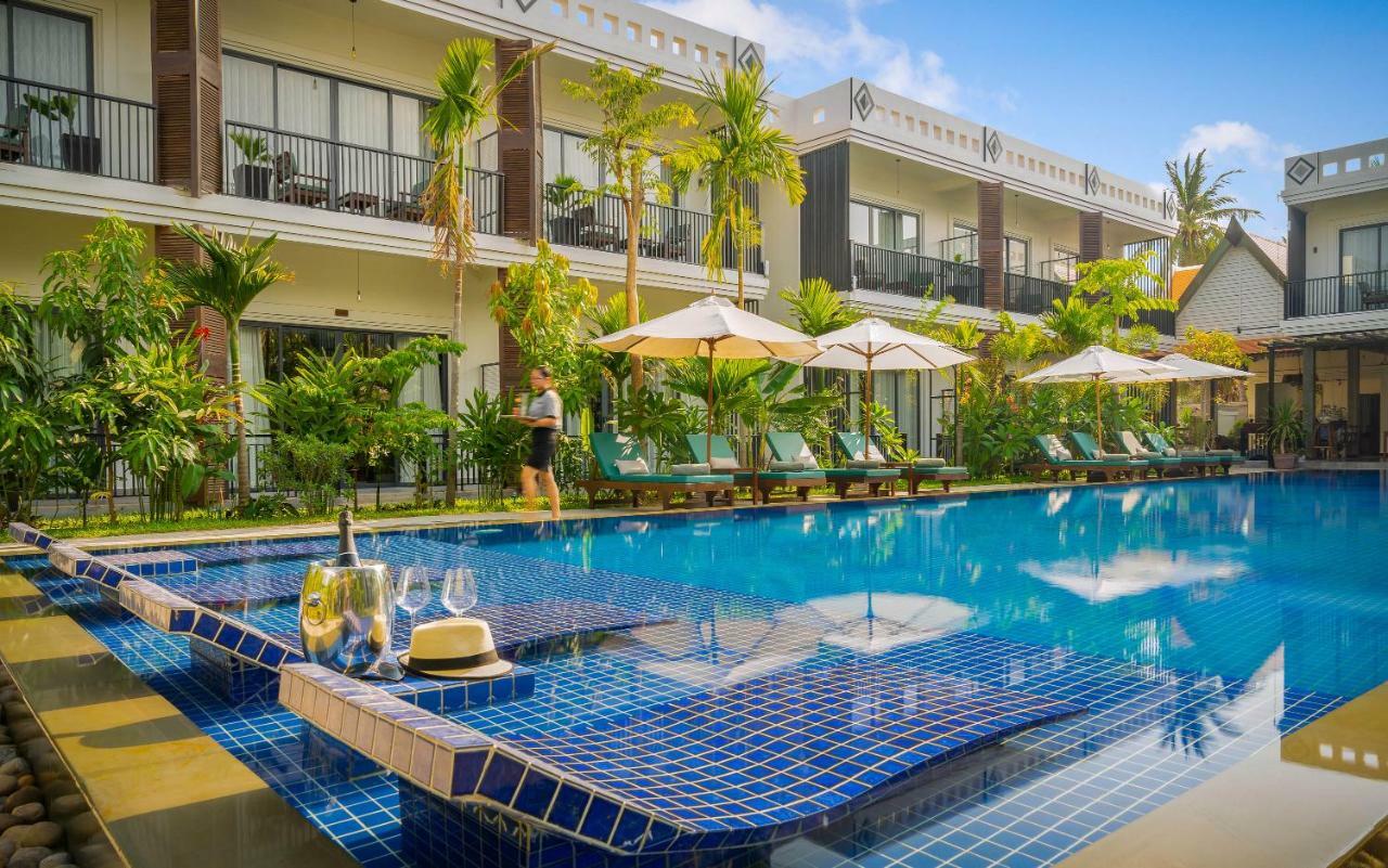 Hotel D' Popular 4*