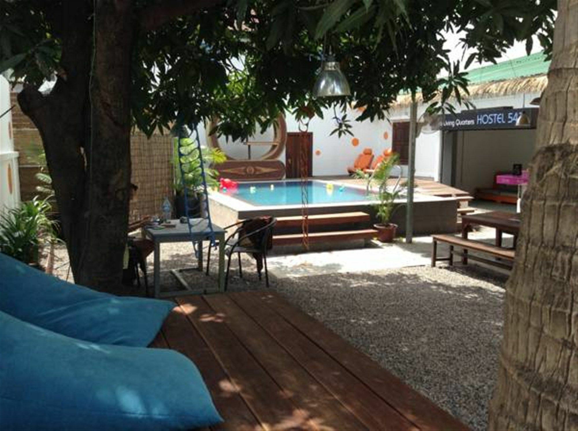 The Living Quarters 543 Asrama