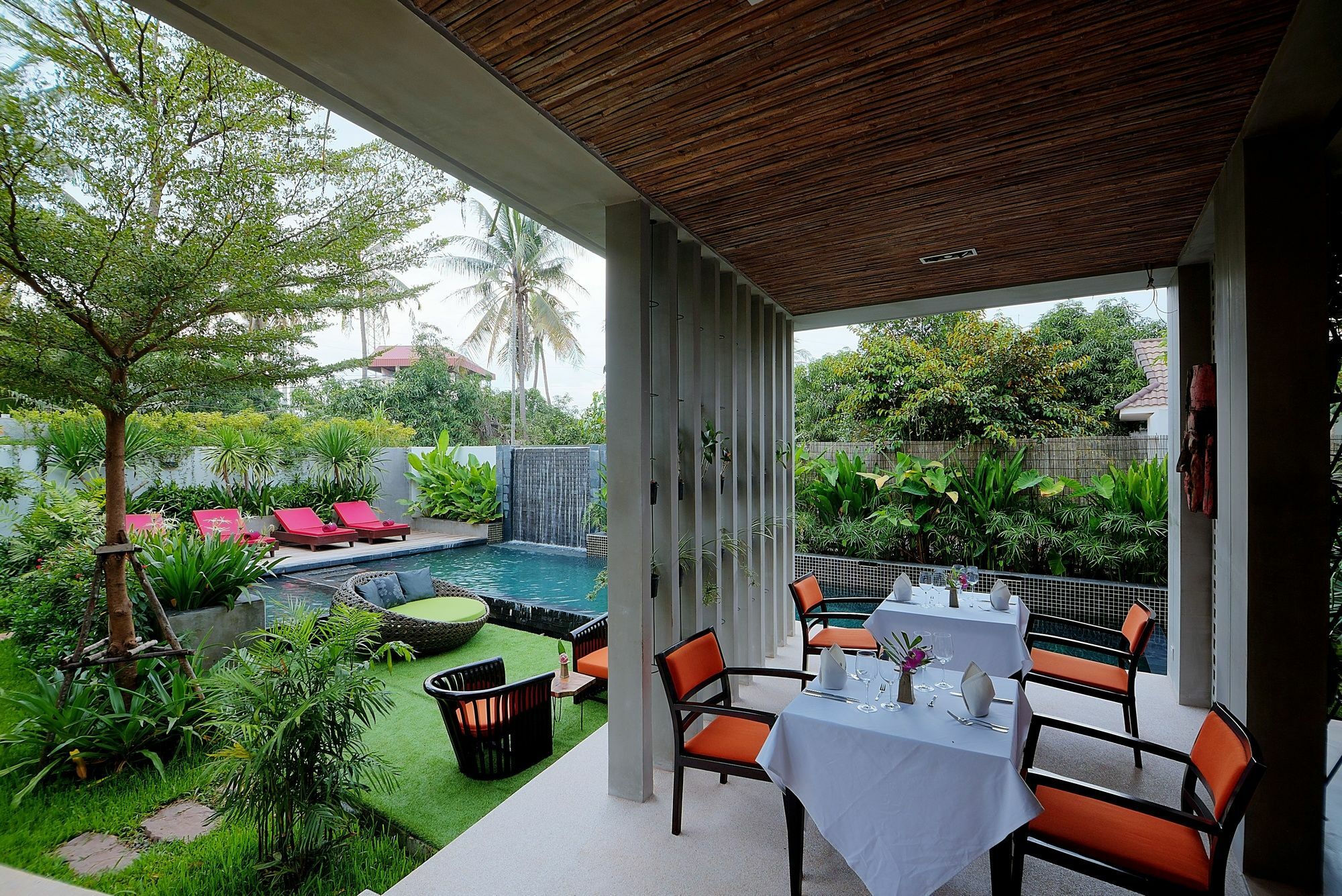 Theary's Luxury