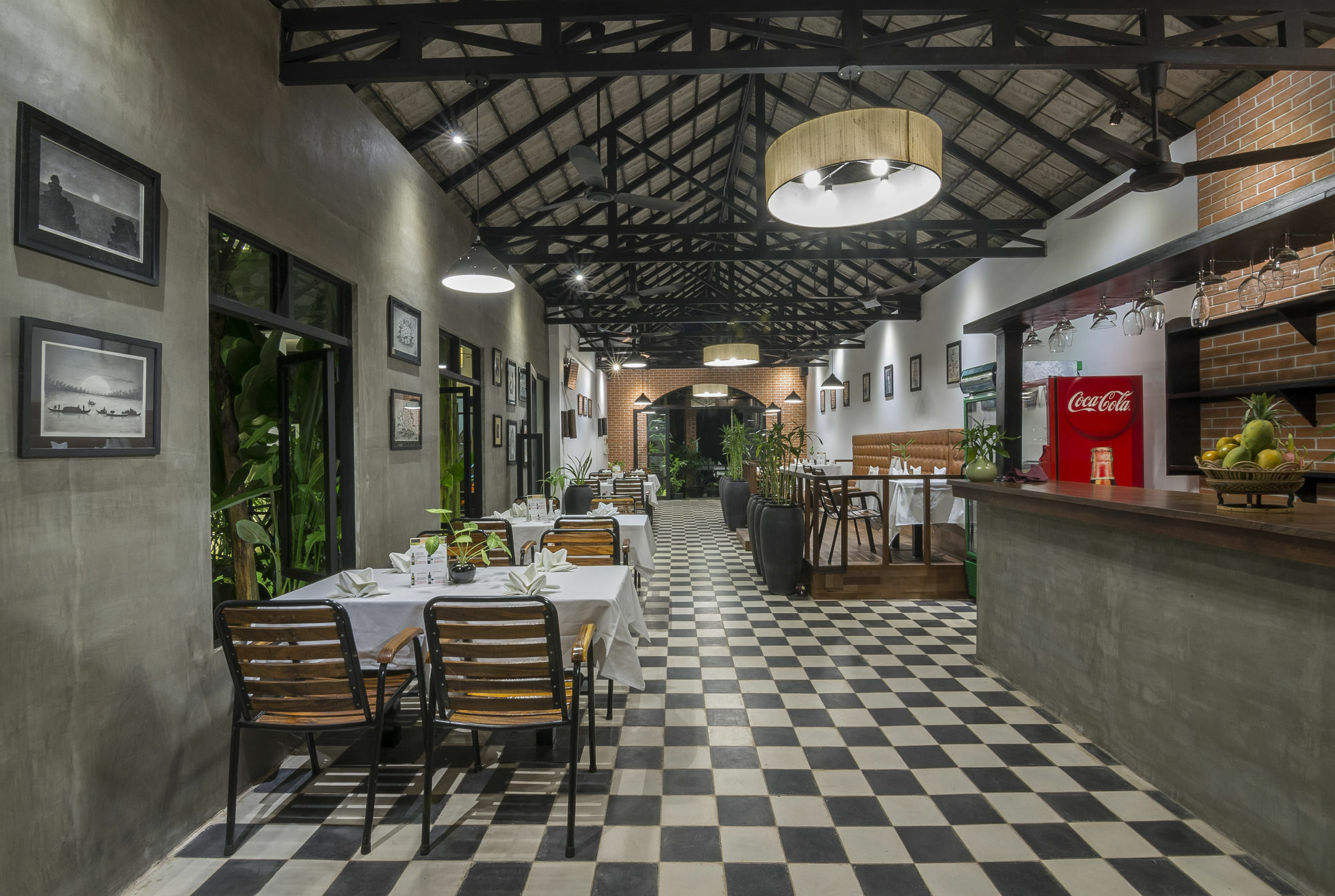 Hotel People By The Community Siem Reap