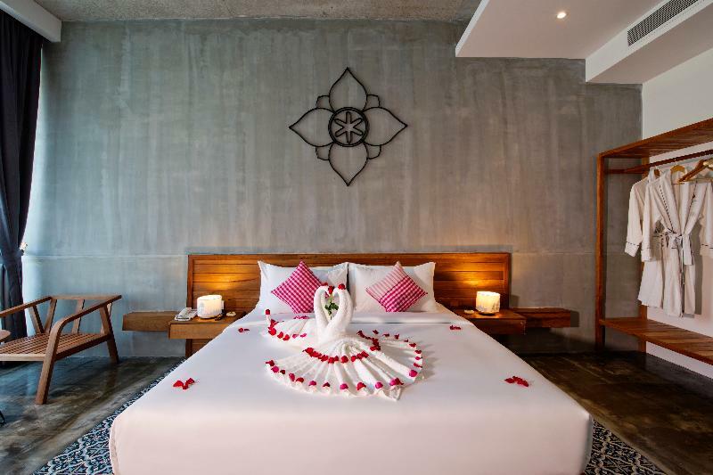 Hotel Phka Chan 4*