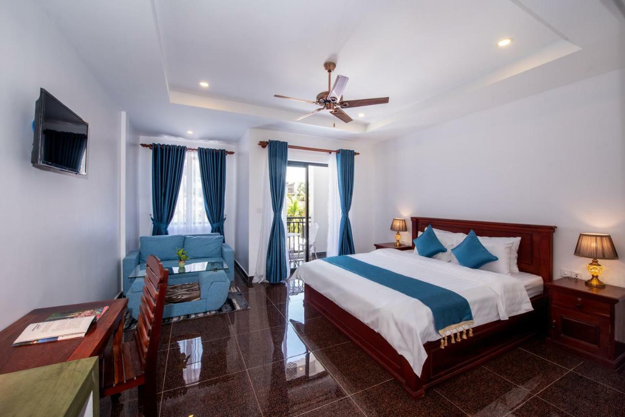 The Unique Angkor Vila *