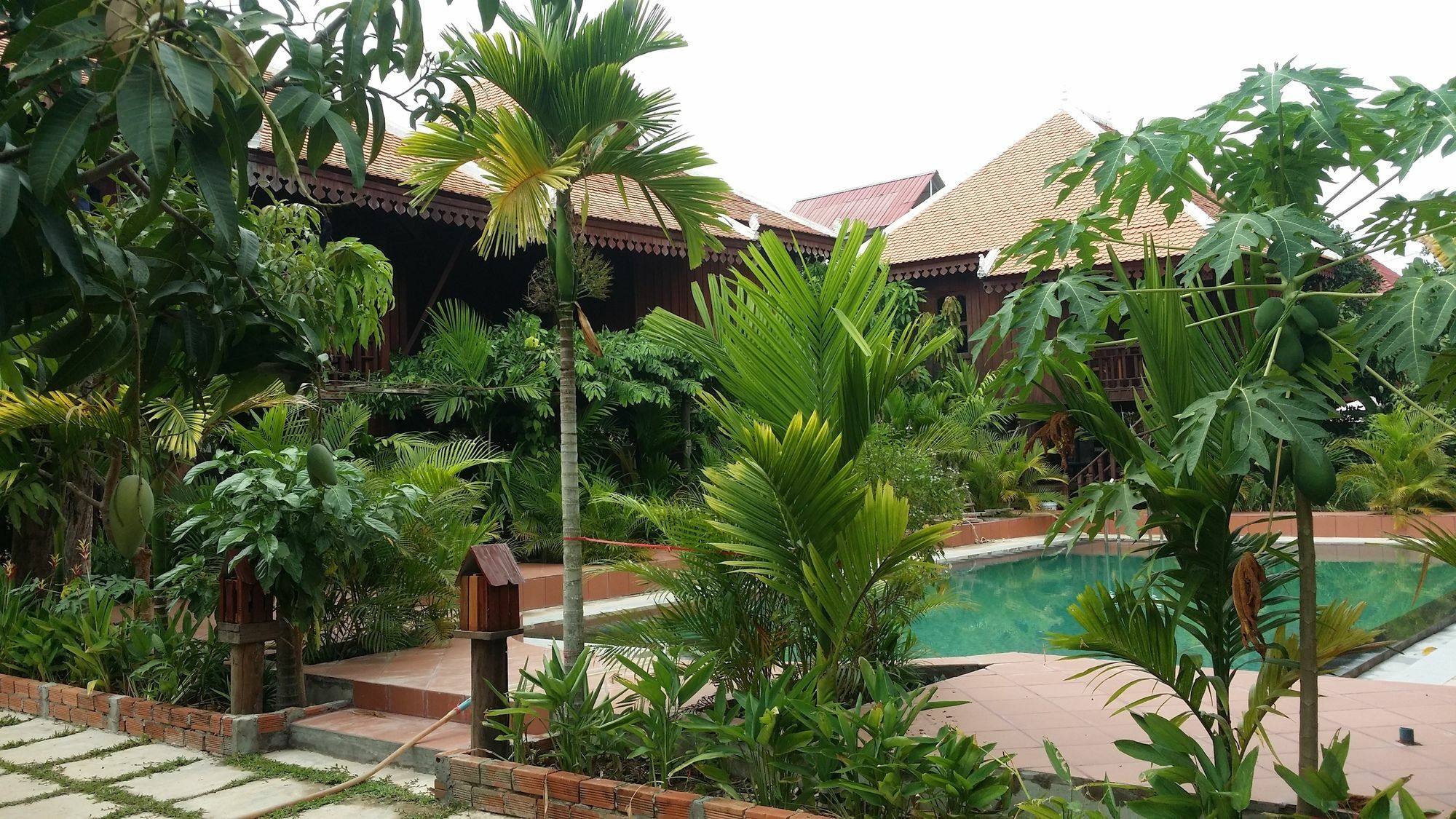 Angkor Rest Villa *