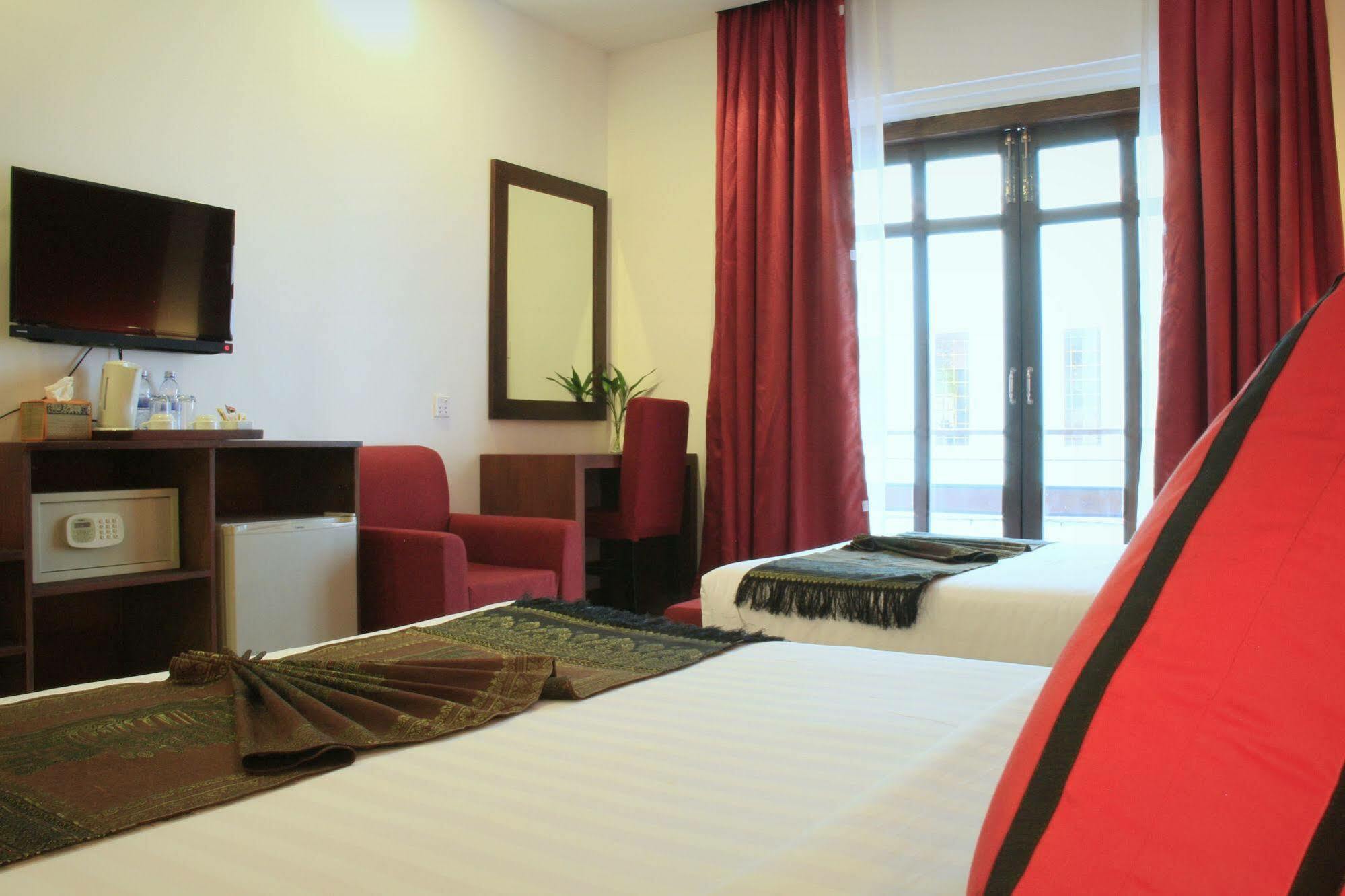Khách sạn Mekong Angkor Deluxe 4*