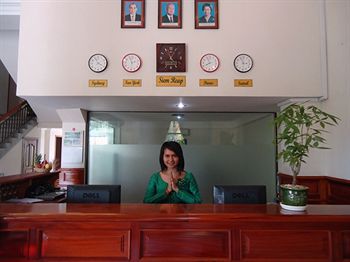 Khách sạn Bat 2*