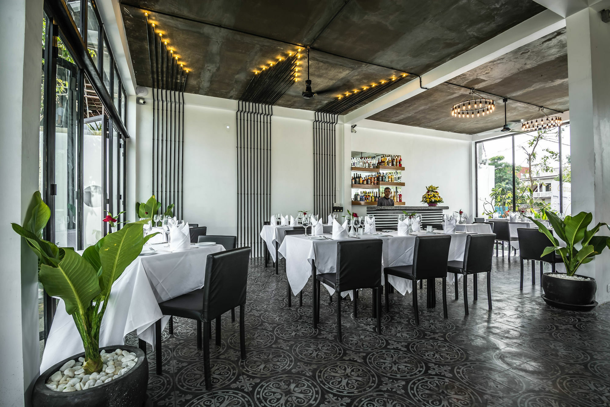 Ring Boutique Hotel 4*