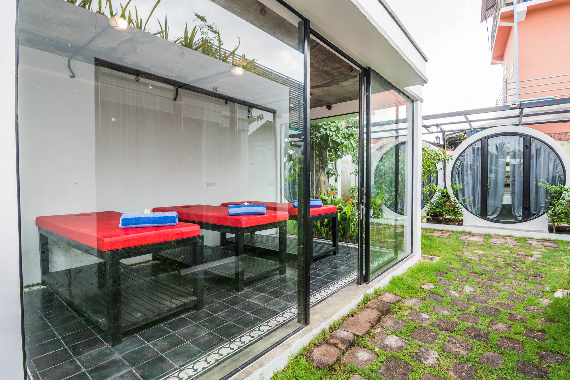 Ring Boutique Hotel 4*