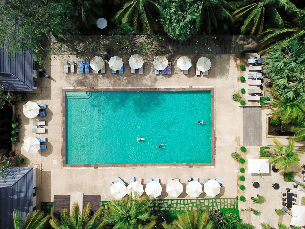 Lotus Blanc Hotel 5*