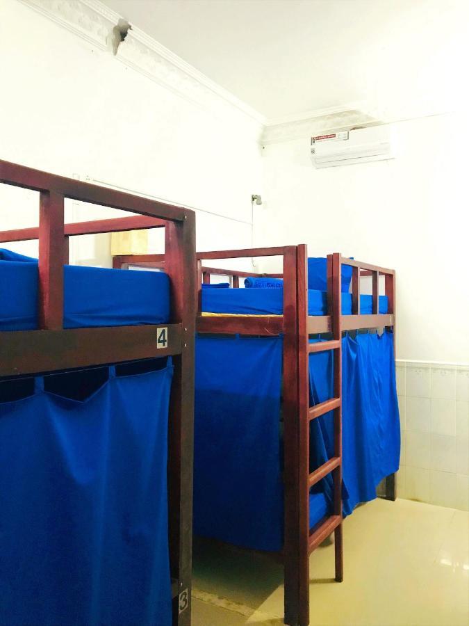 Aoi Hostel